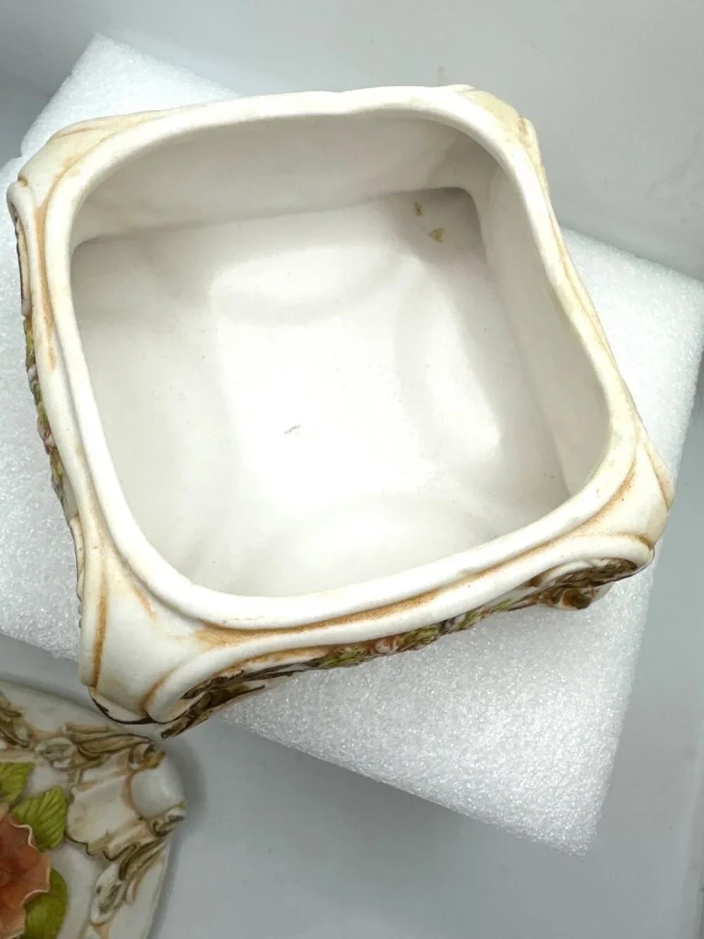 Vintage Porcelain Trinket Box Floral Lidded Footed Bisque Italian Style FLAWED